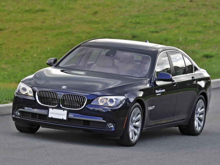  BMW ActiveHybrid 7 2009 года  (US) (фото 3 из 5)